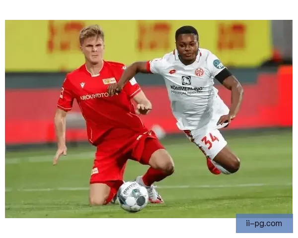 柏林联合主帅发布会确认誓与球队共赴保级之战拼到底 柏林联合主帅发布会确认誓与球队共赴保级之战拼到底