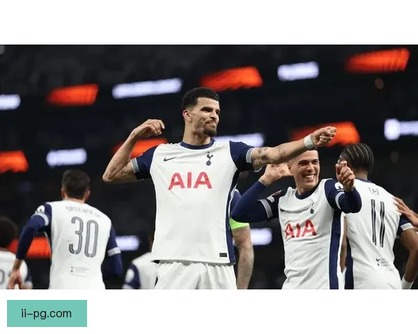 风驰电掣范德芬以极致速度崛起成热刺后防定海神针英超惊叹